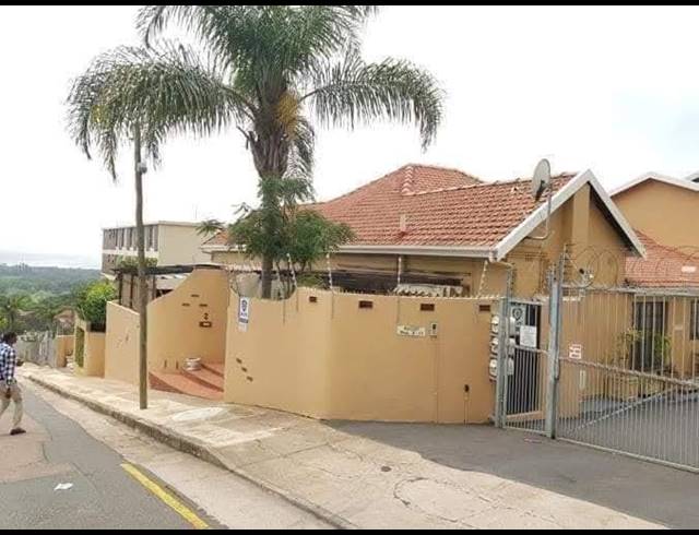 3 BEDROOM TOWNHOUSE FOR SALE IN WINDERMERE